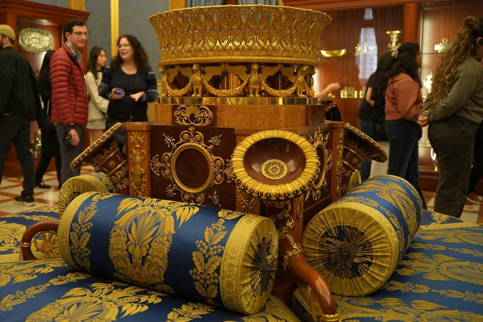 マドリード王宮の黄金の玉座の詳細